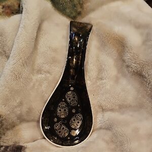 Ceramic Spoon Rest with Sugar Skull Design